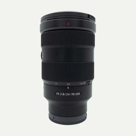 Sony FE 24-70mm f/2.8 GM